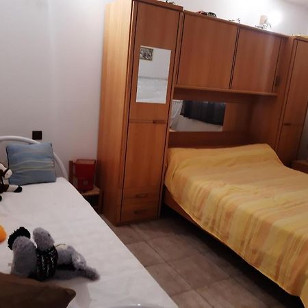 Apartmán Le Calme Viviers Exteriér fotografie