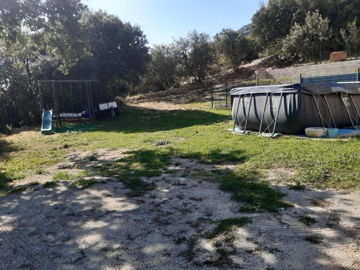 Apartmán Le Calme Viviers Exteriér fotografie
